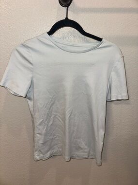 Banana Republic Light Blue Short Sleeve Crew Tee